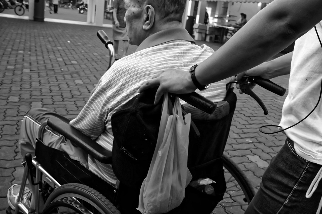 wheelchair-952183_1280